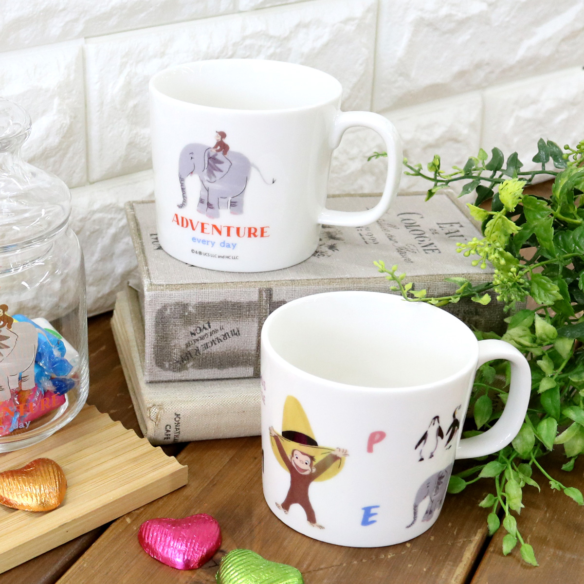 おさるのジョージ マグカップ in the city - おさるのジョージ公式